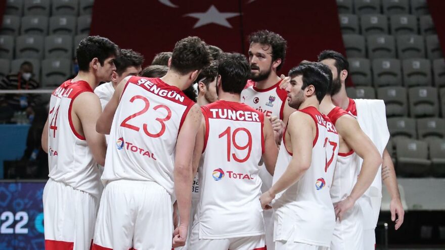 Türkiye A Milli Erkek Basketbol Takımı’nın Olimpiyat Elemeleri kadrosu açıklandı
