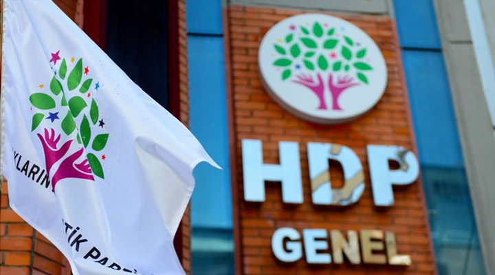 AYM, HDP’nin kapatılması istemiyle hazırlanan iddianameyi kabul etti
