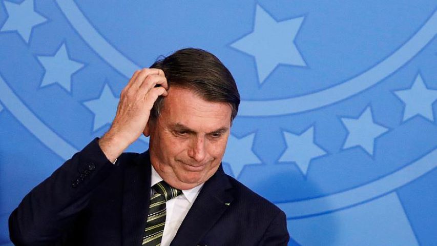 Bolsonaro, yolsuzluk suçlamalarıyla karşı karşıya