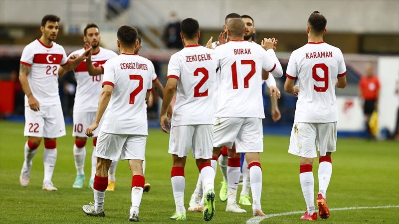 EURO 2020’nin en kötü ilk 11’inde 2 Türk futbolcu