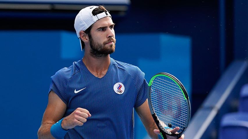 Teniste ilk finalist Karen Khachanov