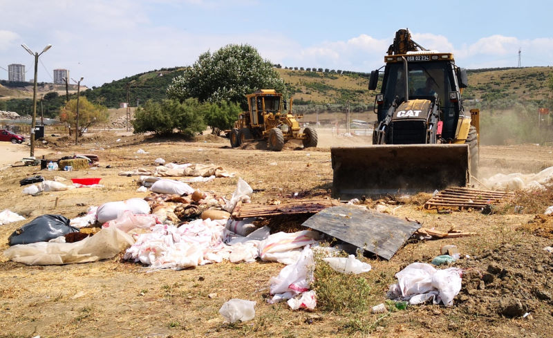 Kurban Kesim Satış Yerleri Temizleniyor