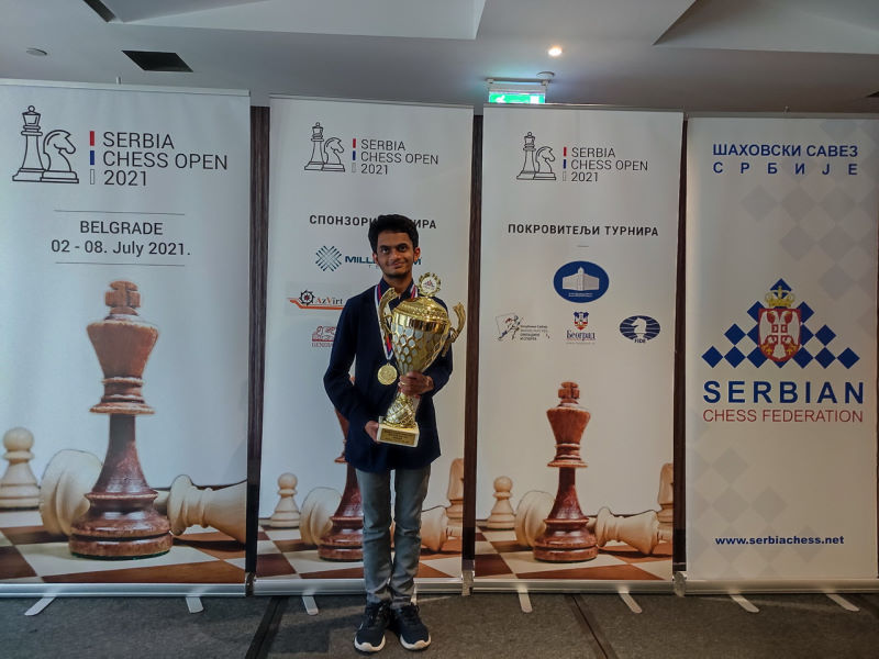 Büyükşehir Belediyesporlu Nihal  Sarin Sırbistan’da şampiyon oldu