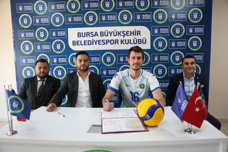 Büyükşehir Belediyespor Voleybol Takımı Uğur Güneş ile sözleşme imzaladı