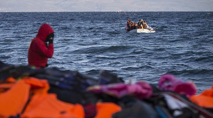 Akdeniz’de göçmen botu alabora oldu: En az 43 ölü