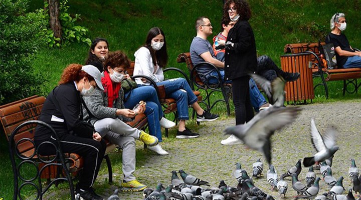 AKP, gençliği strese sokuyor