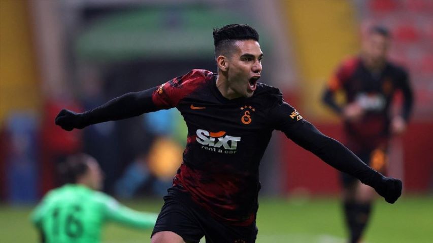 Falcao, Galatasaray’daki geleceğiyle ilgili kararını verdi