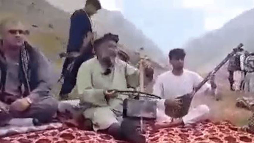 “Müzik yasak olacak” denmişti; Taliban, halk müziği sanatçısını öldürdü