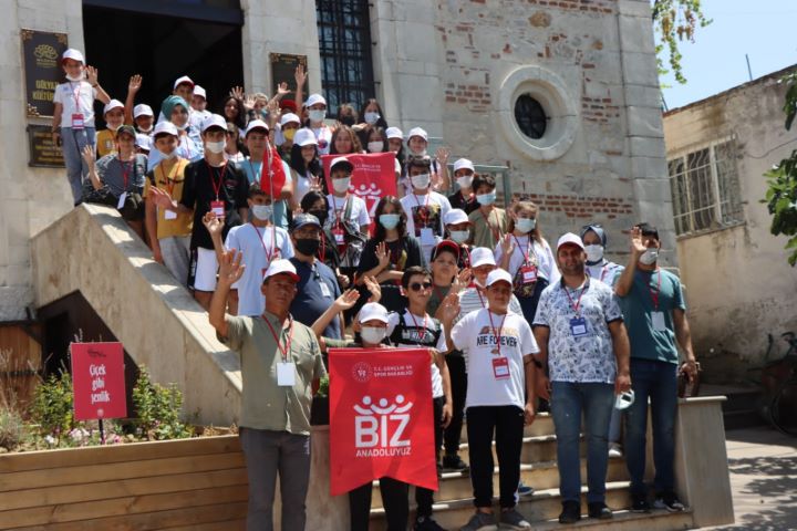 Eskişehirli gençler Bursa’yı gezdi