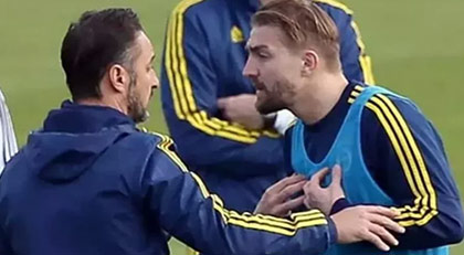 Vitor Pereira Caner’in biletini kesti