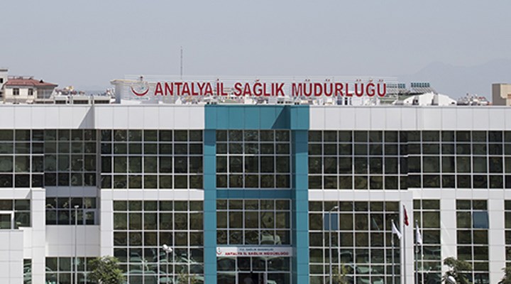 Antalya’da sağlık emekçilerinin izinleri durduruldu