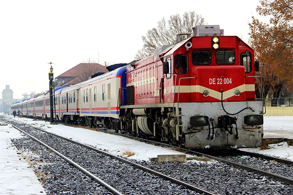 Doğuya Giden Tren