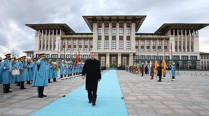 Meslek örgütleri AKP’nin hedefinde