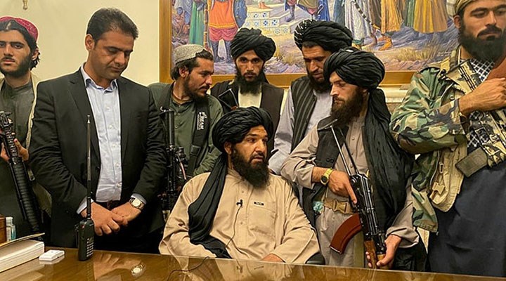 Taliban’ı tanıma yarışına girdiler