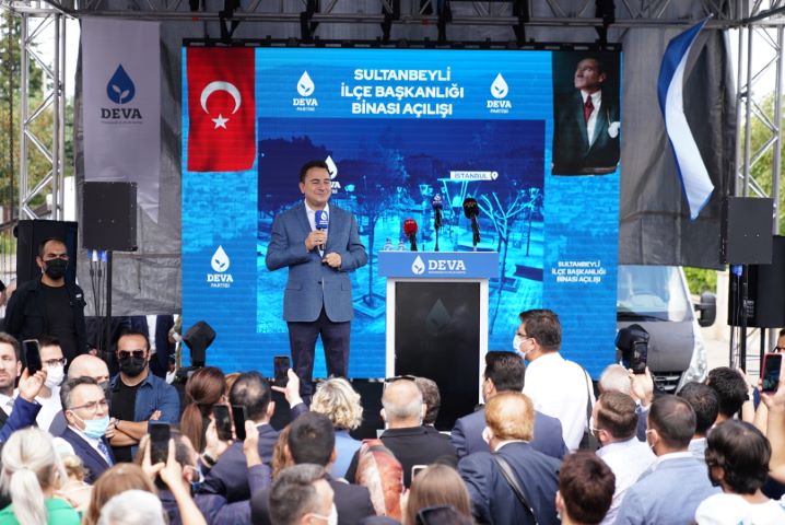 Ali Babacan’dan Erdoğan’a: “Benim ve arkadaşlarımın yaptıkları ile övünmeyi bırakın”