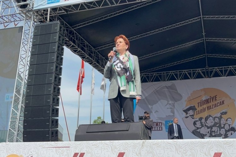 Akşener Bursalılarla buluştu