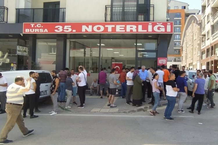 Bursa nöbetçi noterliklerde hafta sonu yoğunluğu