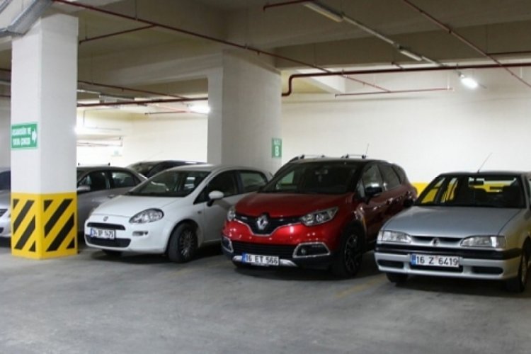 Bir zamda otopark fiyatlarına