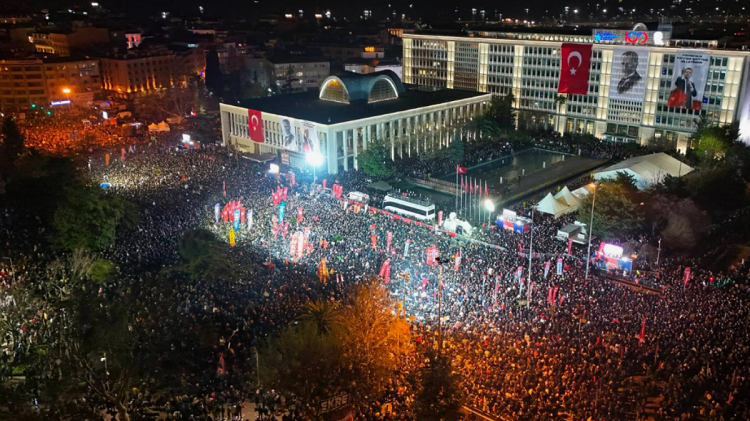 Özgürlük Çığlığı: Gençler ve Umut Mücadelesi