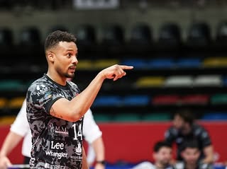 Osmany Uriarte Bursa Büyükşehir Belediyespor’da