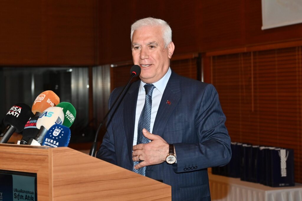 Bozbey’den Nilüfer Çayı’na acil müdahale