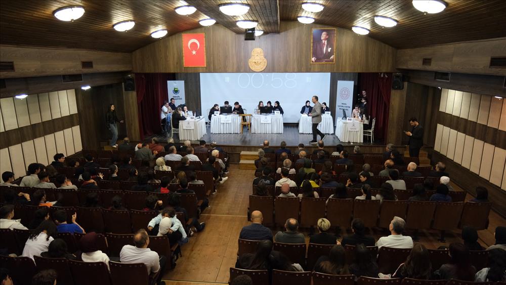 İnegöl’de Lise Öğrencileri Şehri Tanıyor