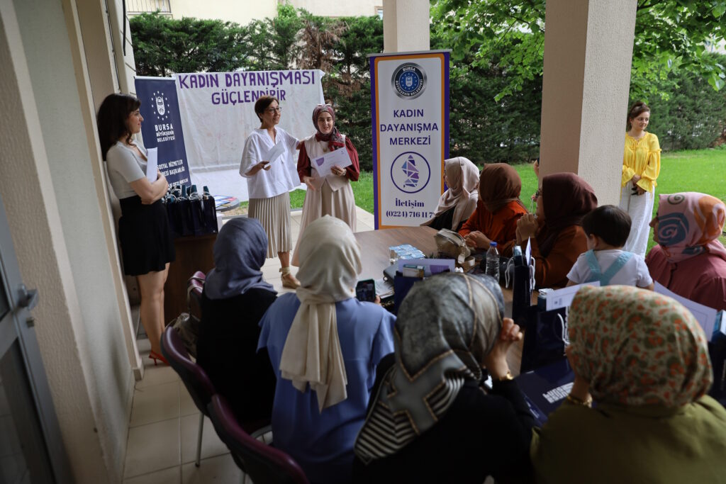Büyükşehir’den ‘Kadının İnsan Hakları Eğitim Programı’