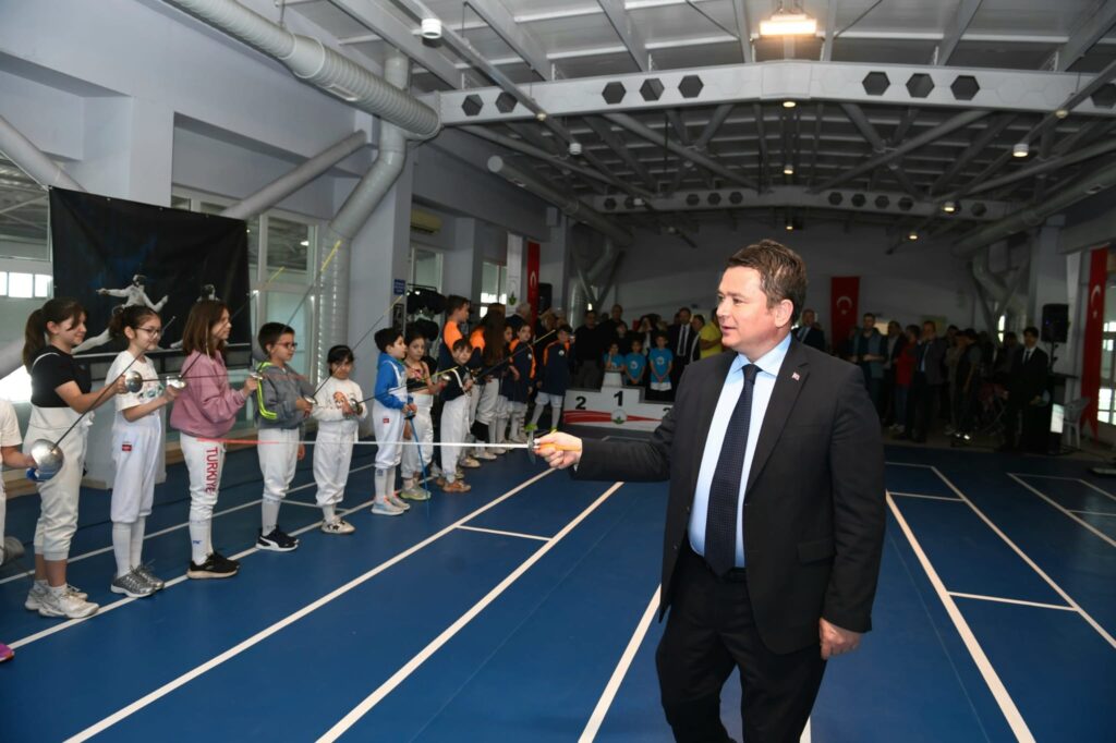 Osmangazi’de Eskrim Salonu Açıldı