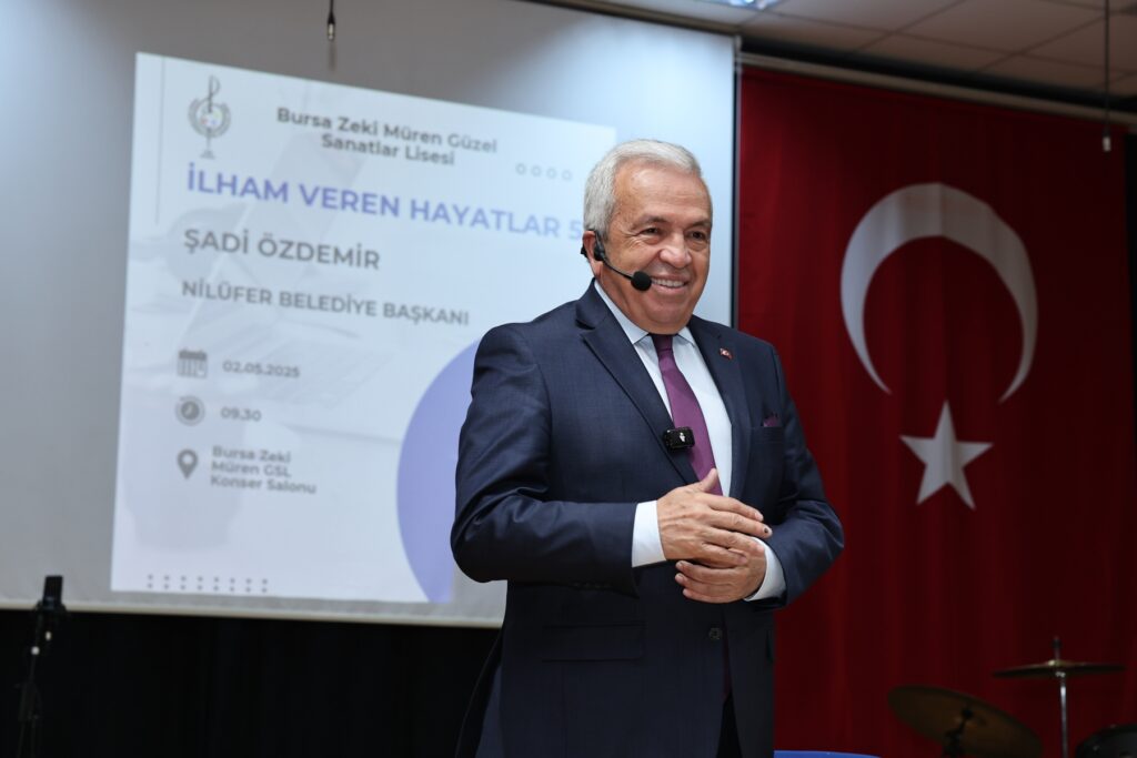 Başkan Özdemir gençlerle dertleşti