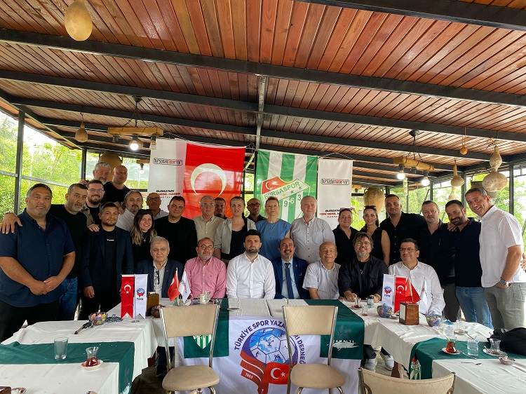 TSYD Bursa Şubesi Enes Çelik’i ağırladı