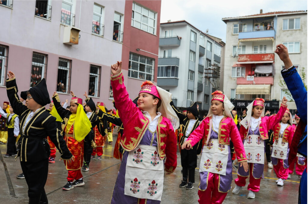 Gemlik’te 1470 Yetenek Çiçek Açtı