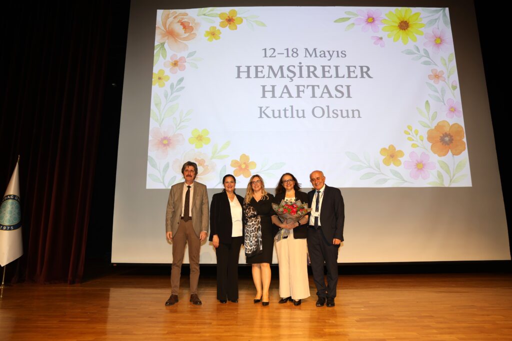 BUÜ’de Hemşirelere Minnet ve Saygı Günü