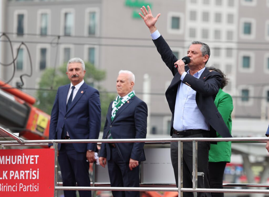 CHP Lideri Özel’den Bursa’da “Kale” Vurgusu