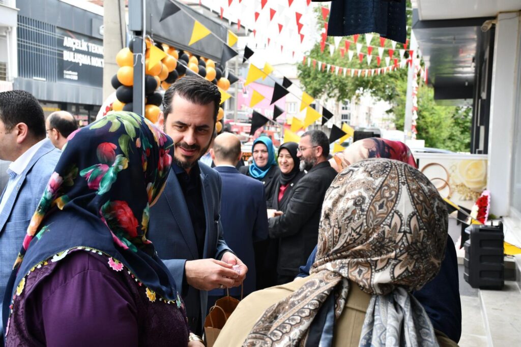 AK Parti Osmangazi’den Şehit Annelerine Vefa Ziyareti!