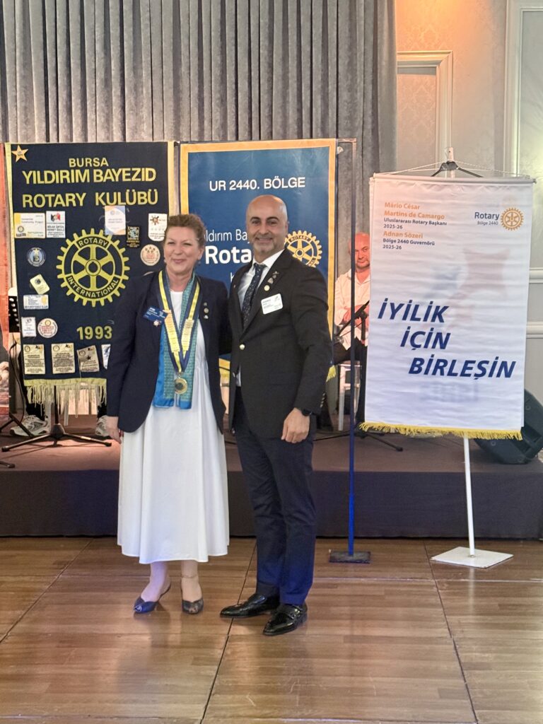Yıldırım Bayezid Rotary’de devir teslim heyecanı