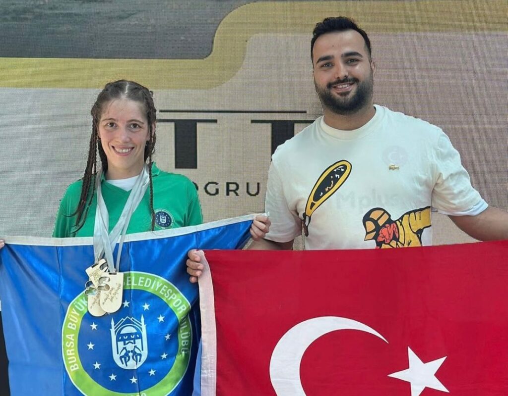 Bursa Büyükşehirli yüzücüler Saraybosna’da zirvede
