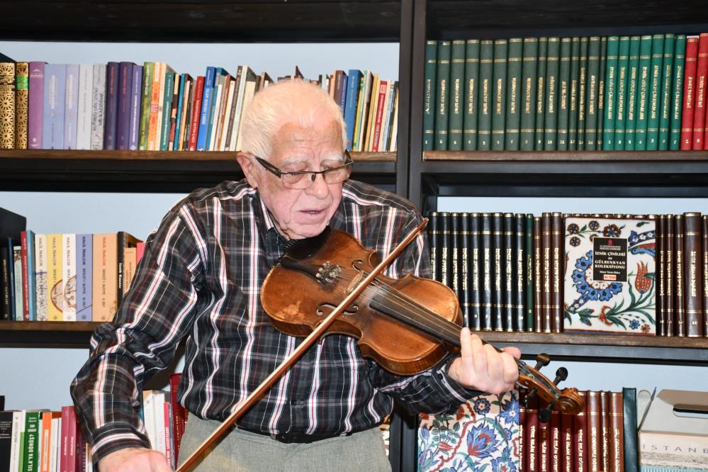 İznik’te Müzikle Yoğrulmuş Bir Hayat