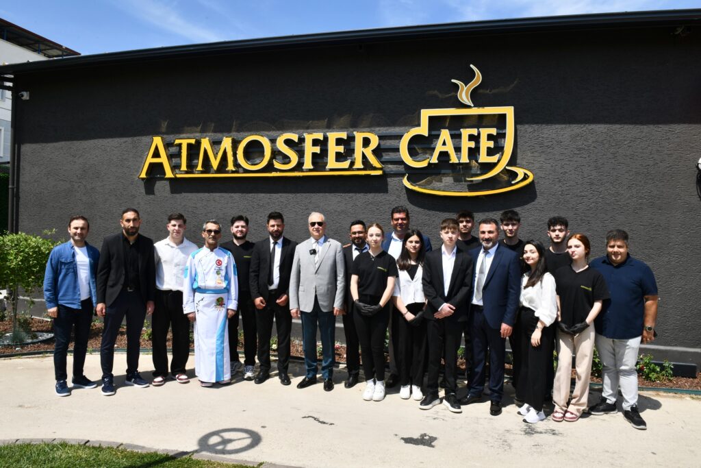 Mustafakemalpaşa’nın En Büyük Parkına Yeni Soluk
