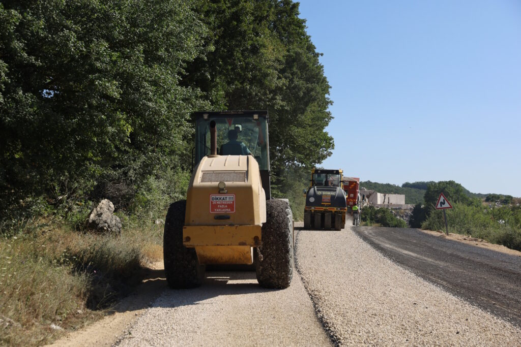 Başkan Bozbey’den Yol Müjdesi