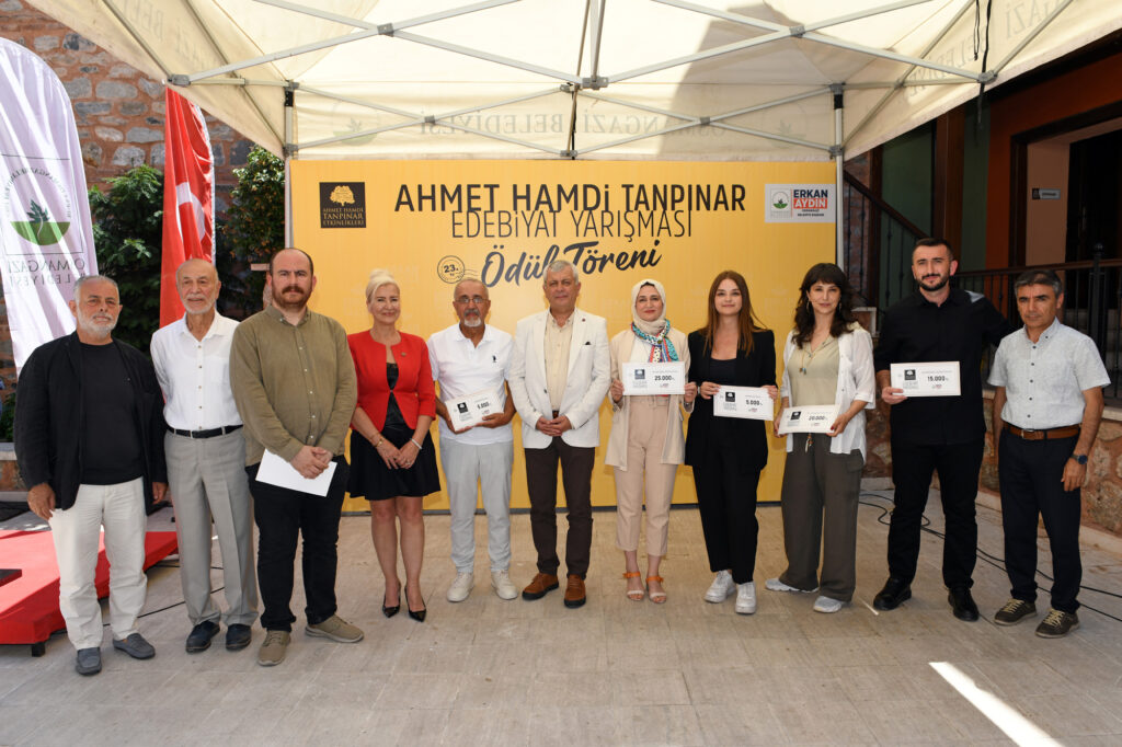 Tanpınar’ın Anısına Büyük İlgi