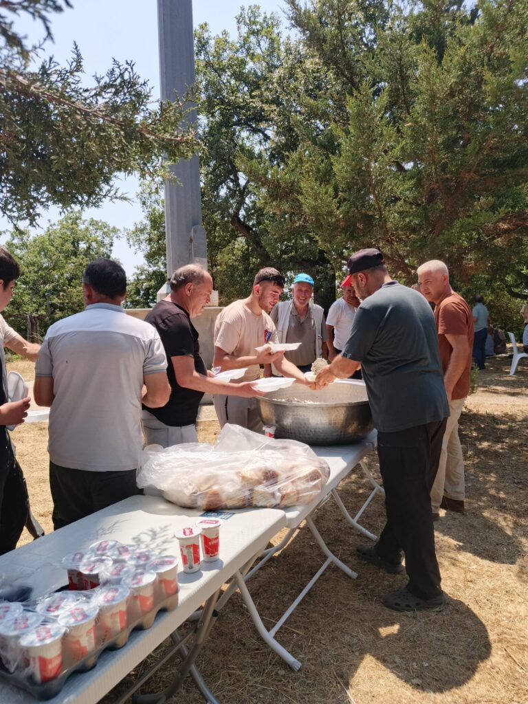Dağyenice’de Köylüler Yağmur Duasına Çıktı