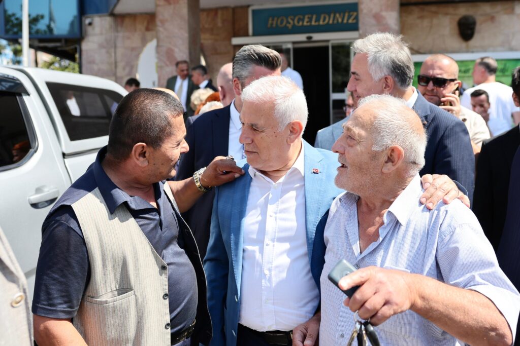 Başkan Bozbey’den Karacabey’e Destek Sözü