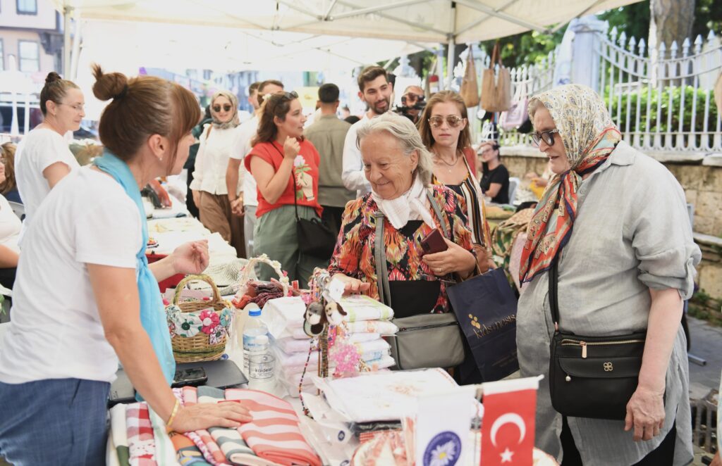 Osmangazi’nin Üreten Kadınları Sümbüllü Bahçe’de Buluştu!