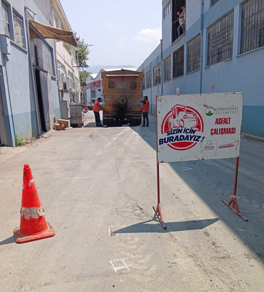 Osmangazi’de Yollar Yenileniyor
