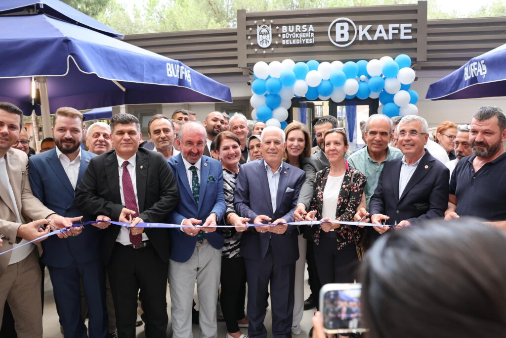 B Kafe’nin 9. şubesini Emek’te hizmete açtı