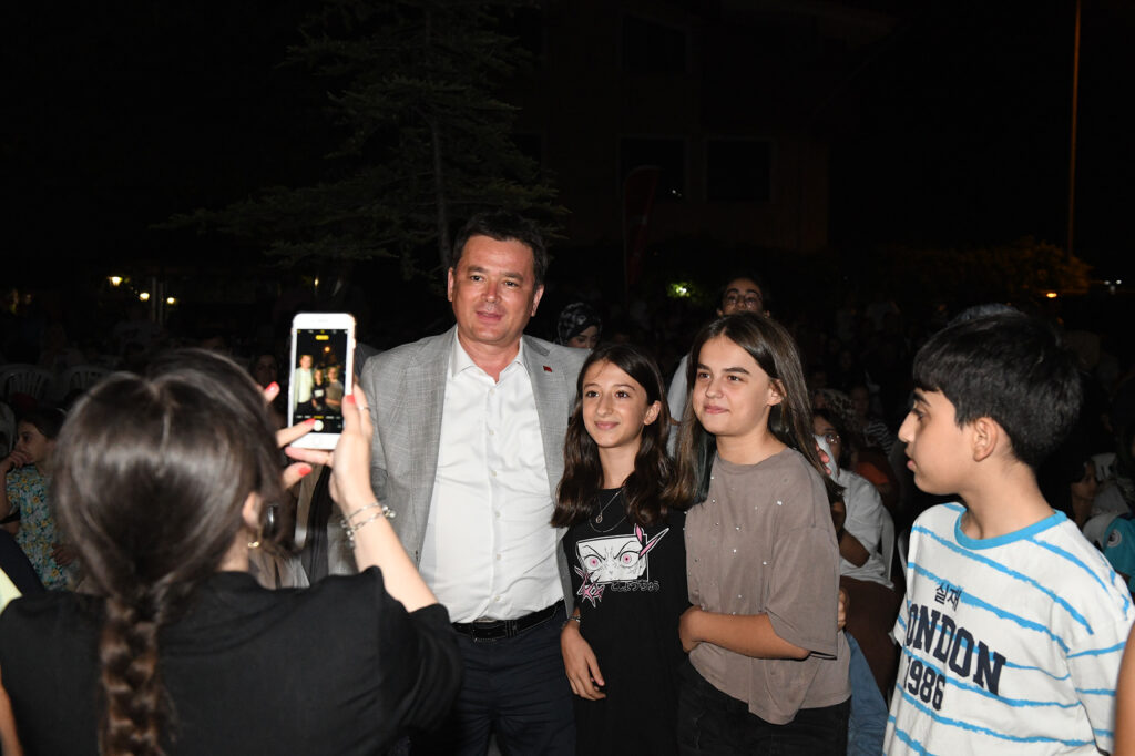 Osmangazi’de Yaz Akşamları Şenleniyor