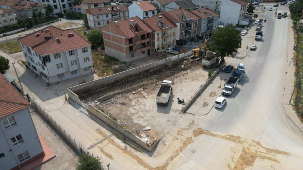 İnegöl’de Park Sorununa Neşter