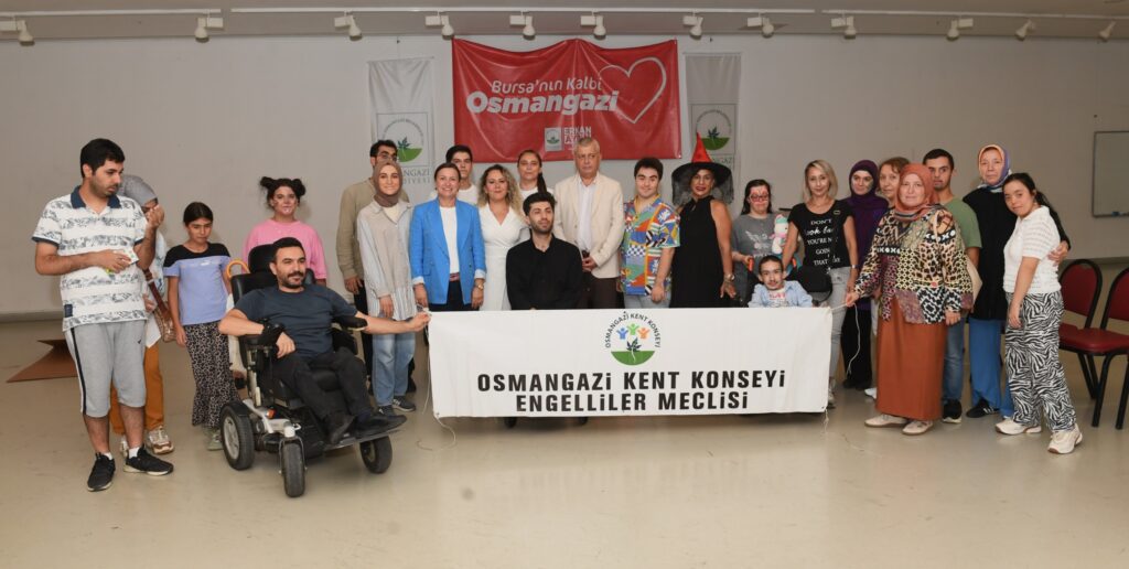 Osmangazi’de Engellilerden 3 Aralık’a Özel Tiyatro Gösterisi