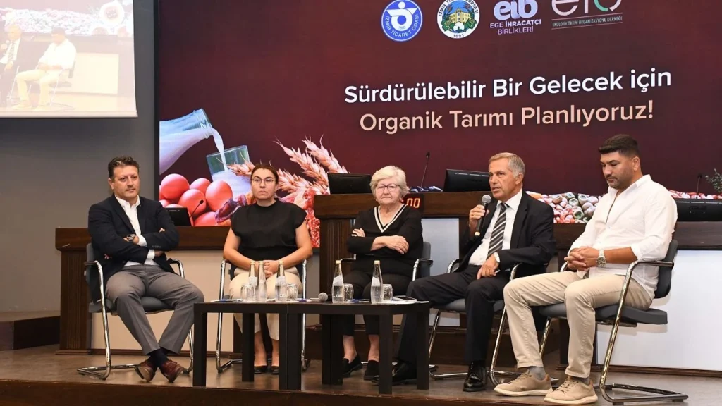 Organik tarım paneli İzmir’de sürdürülebilirlik vizyonunu öne çıkardı
