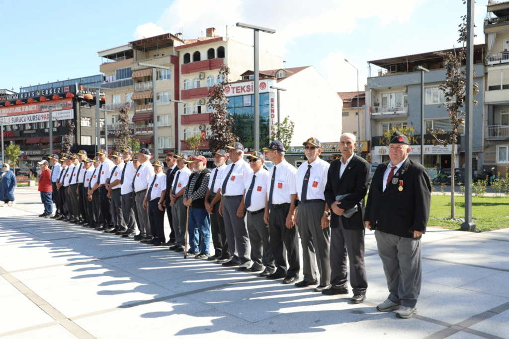 İnegöl’de Gaziler Günü Kutlaması